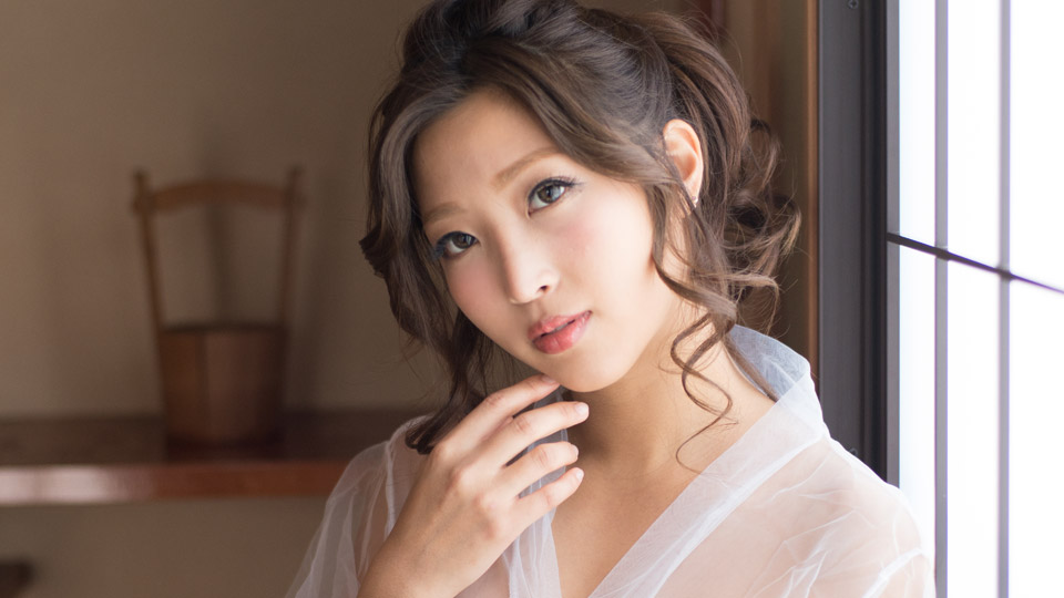 Caribbeancom 072718-716 Luxury Adult Healing Spa: Strong Abdom Emiri Momota